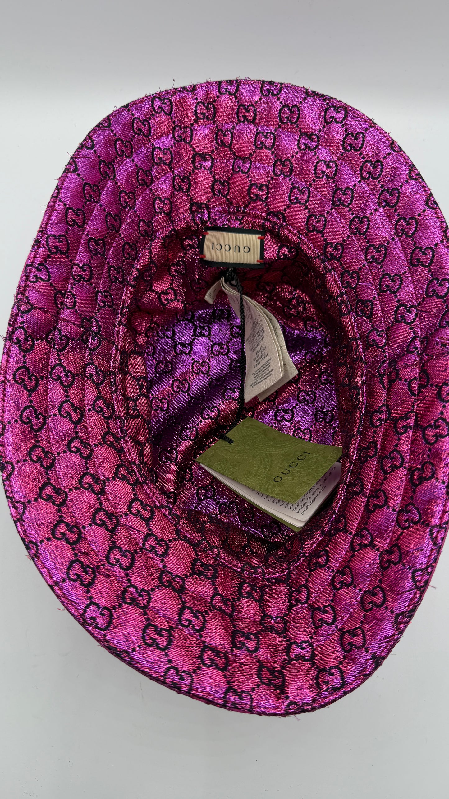 Gucci bucket hat pink