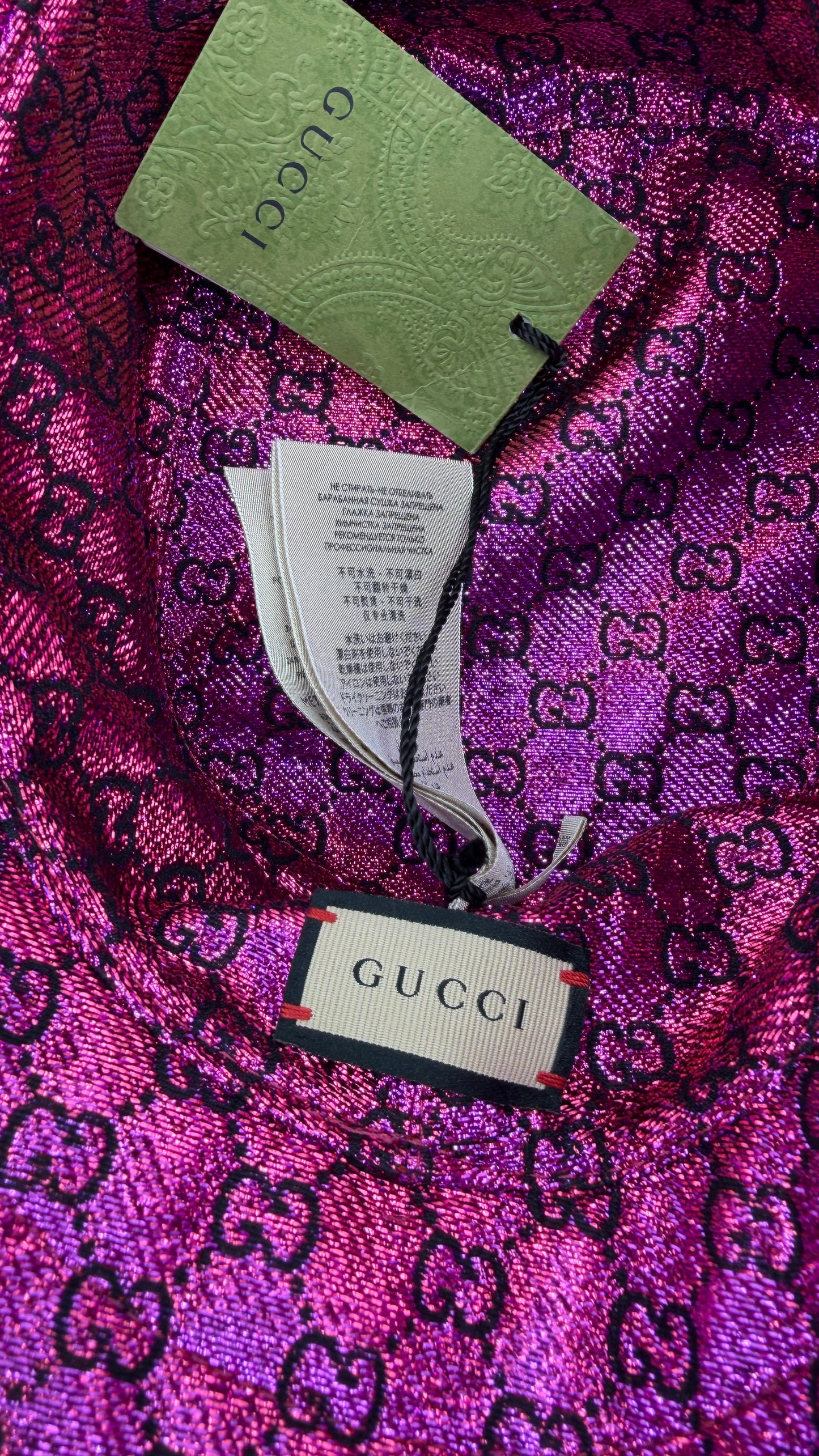 Gucci bucket hat pink